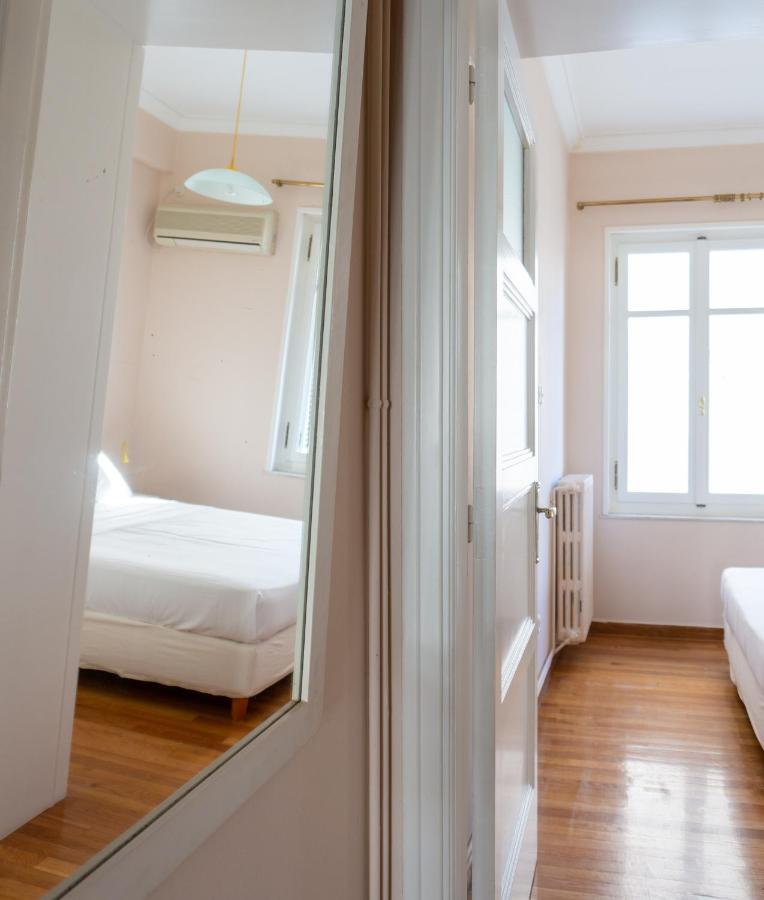 Hadrians Den In Heart Of Plaka By Jj Hospitality Lejlighed Athen Eksteriør billede
